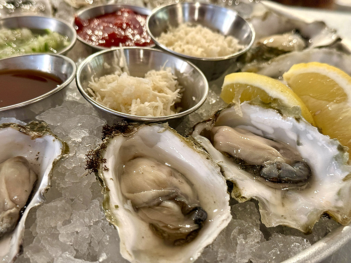 SS dinner oysters